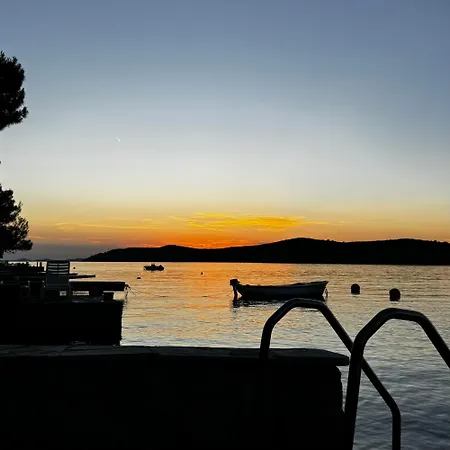 Tea Διαμέρισμα Grebaštica